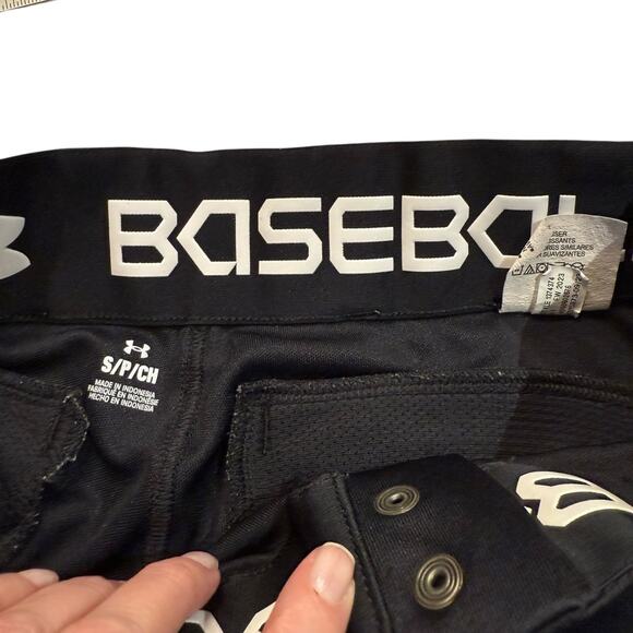 Under Armour Men’s Size Small Black Baseball Pants - Picture 3 of 7